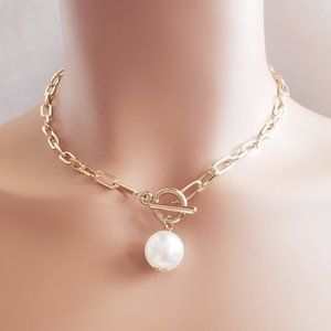 Paris Pearl Gold Necklace